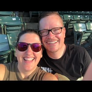 Meet your Posher, Becki